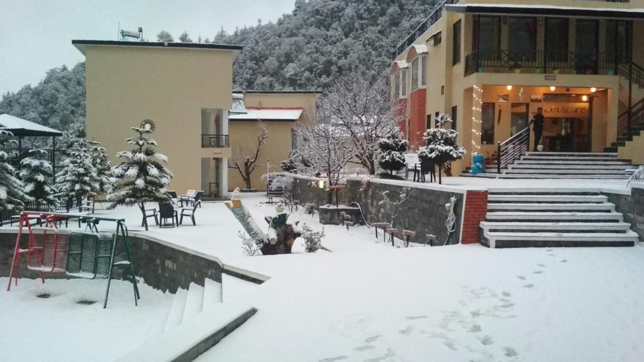 Mist N Meadows Resort Rājgarh Exteriör bild